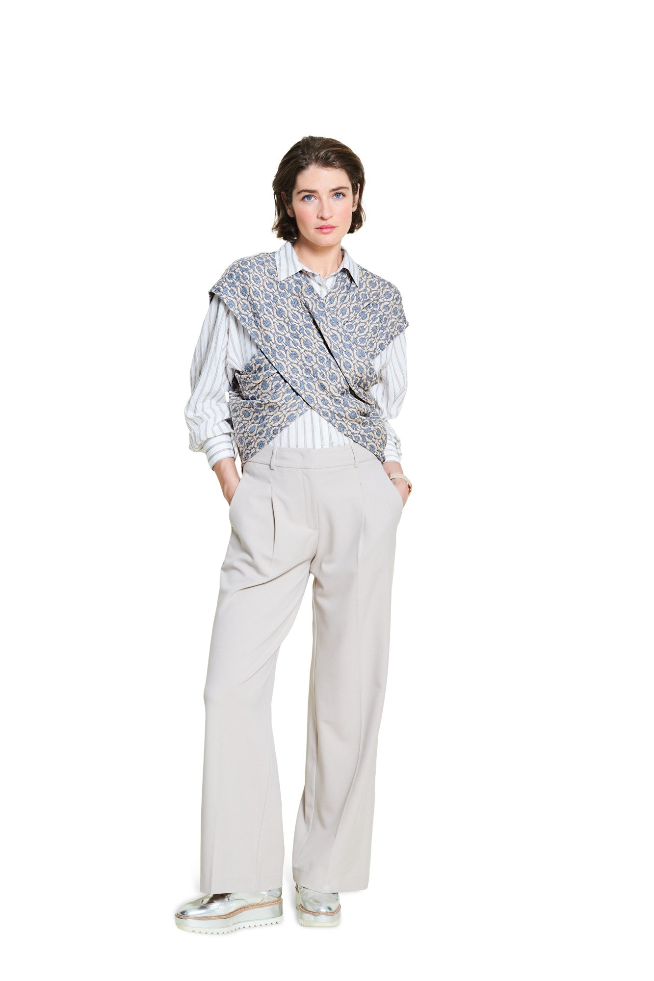 Burda Easy 5593 pullover met overslag